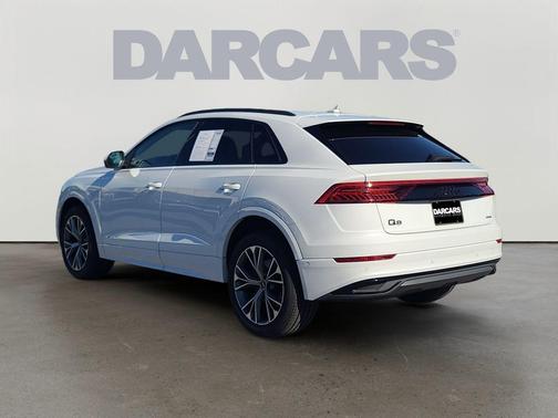 2023 Audi Q8 55 Premium