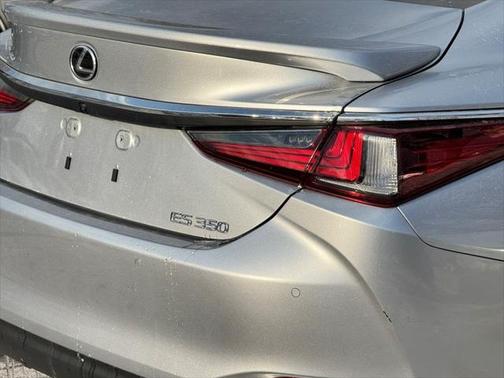 2023 Lexus ES 350 Premium