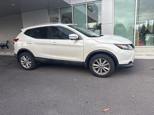 2019 Nissan Rogue Sport SV