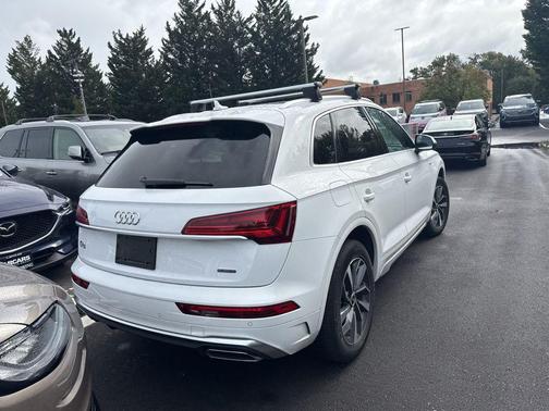 2022 Audi Q5 45 S line Premium Plus