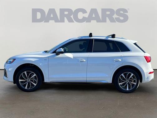 2022 Audi Q5 45 S line Premium Plus