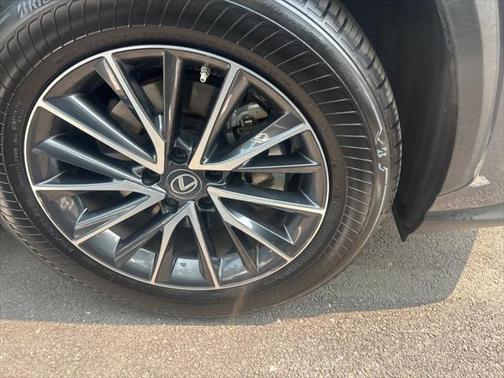 2023 Lexus NX 350h Premium