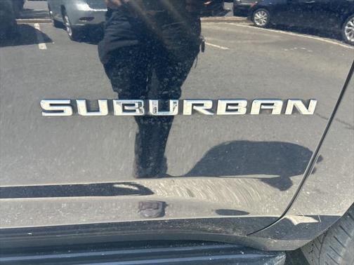 2021 Chevrolet Suburban Premier