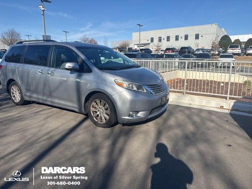 2017 Toyota Sienna Limited Premium