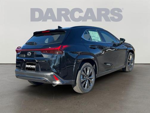 2025 Lexus UX 300h F SPORT Design