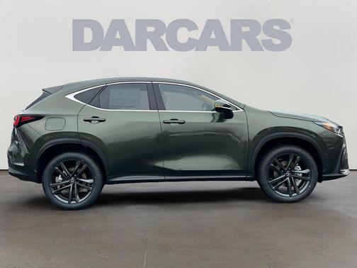 2026 Lexus NX 450h+ Luxury