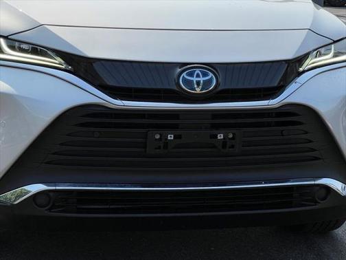 2021 Toyota Venza XLE