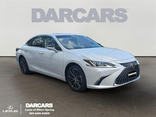 2023 Lexus ES 300h Base