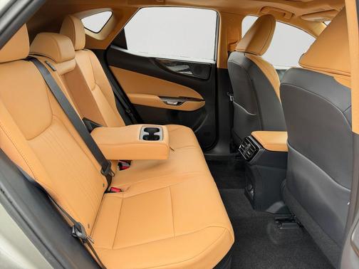 Atomic Silver 2025 Lexus NX 350h Premium