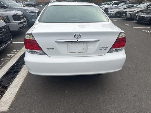 2005 Toyota Camry XLE V6