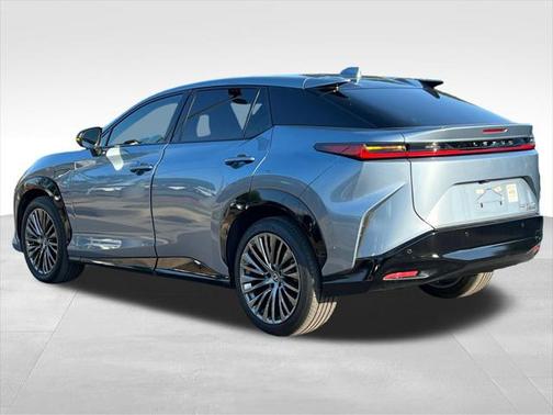 2023 Lexus RZ 450e Luxury