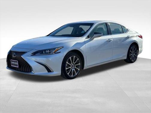 2019 Lexus ES 300h Base