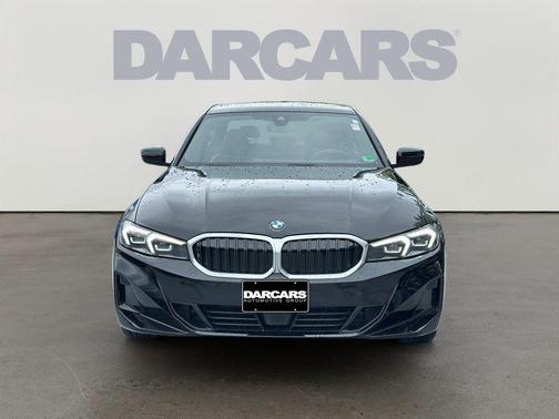 2025 BMW 330 i xDrive