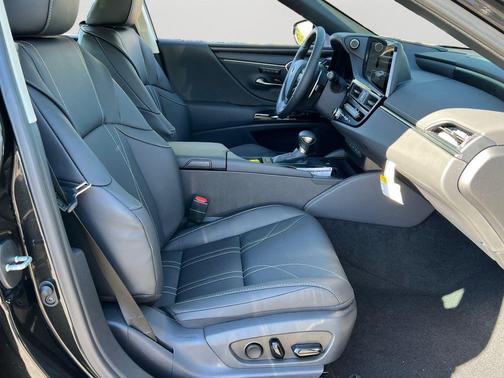 2025 Lexus ES 350 Luxury