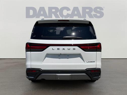 Eminent White Pearl 2026 Lexus LX 600 Luxury