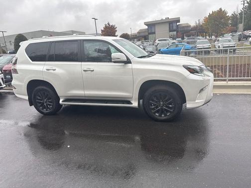 2023 Lexus GX 460 Premium