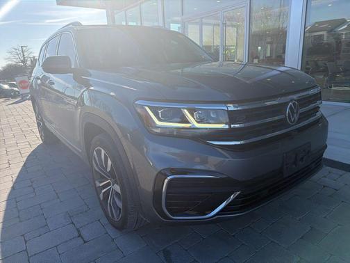 2022 Volkswagen Atlas 3.6L SEL Premium