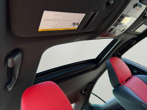 Wind 2026 Lexus IS 350 Base