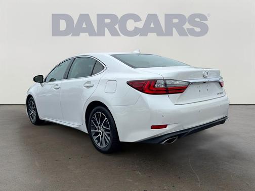 2017 Lexus ES 350 Base