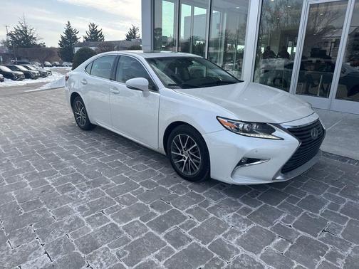 2017 Lexus ES 350 Base
