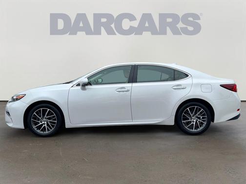2017 Lexus ES 350 Base