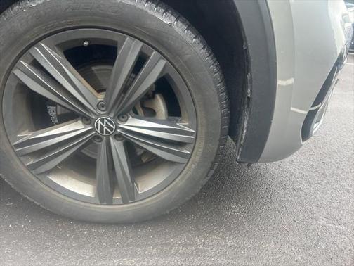 2021 Volkswagen Atlas 3.6L SE w/Technology
