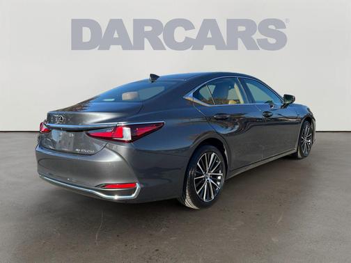 2024 Lexus ES 250 Base