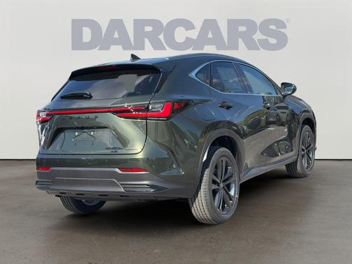 Nori Green Pearl 2026 Lexus NX 450h+ Luxury