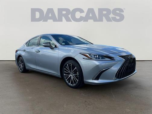 2023 Lexus ES 350 Base