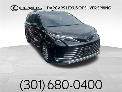 2024 Toyota Sienna Platinum 7 Passenger
