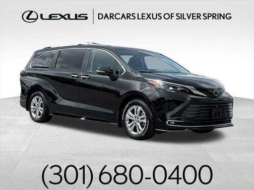 2024 Toyota Sienna Platinum 7 Passenger