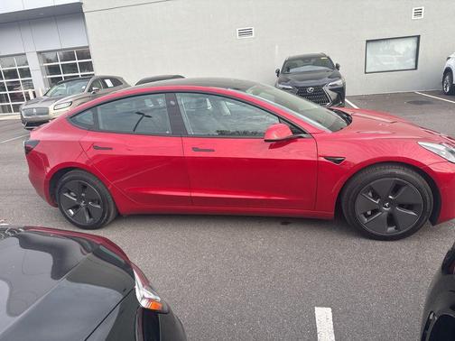 2022 Tesla Model 3 Long Range