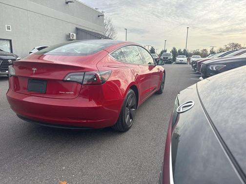 2022 Tesla Model 3 Long Range