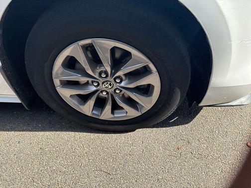 2022 Toyota Sienna LE