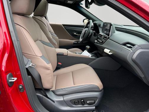 2025 Lexus ES 350 Base