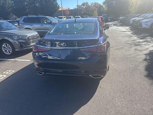 2024 Lexus ES 350 Base