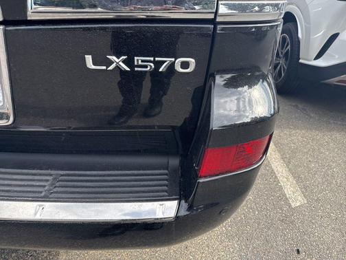2013 Lexus LX 570 Base