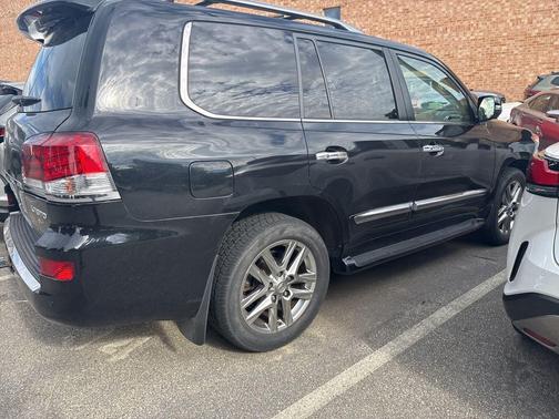 2013 Lexus LX 570 Base