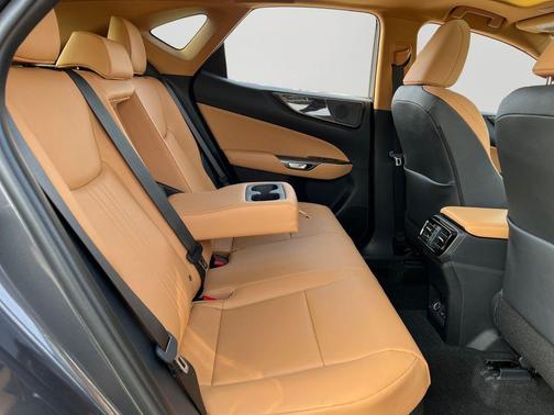 2026 Lexus NX 350h Premium