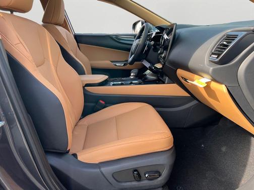 2026 Lexus NX 350h Premium