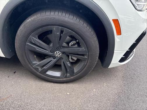 2024 Volkswagen Tiguan 2.0T SE R-Line Black 4MOTION