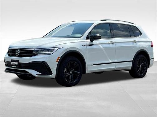 2024 Volkswagen Tiguan 2.0T SE R-Line Black 4MOTION