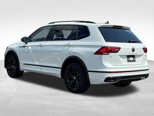 2024 Volkswagen Tiguan 2.0T SE R-Line Black 4MOTION