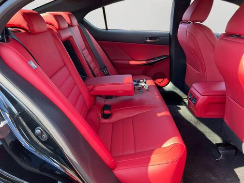 2025 Lexus IS 350 Base