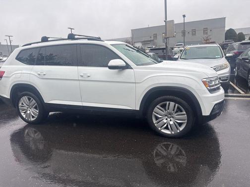 2020 Volkswagen Atlas 3.6L SE w/Technology