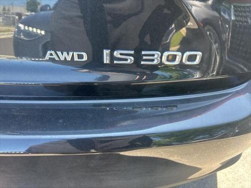 2018 Lexus IS 300 Base