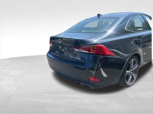 2018 Lexus IS 300 Base