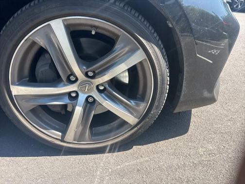 2018 Lexus IS 300 Base