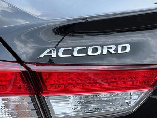2022 Honda Accord EX-L 1.5T