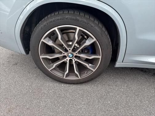 2022 BMW X3 M40i
